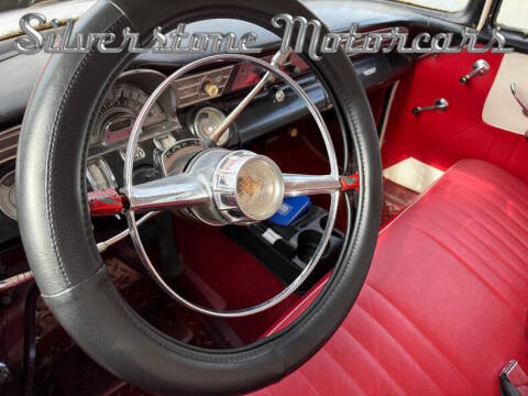 1956 Pontiac Chieftain