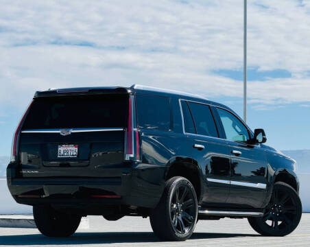 2019 Cadillac Escalade Luxury