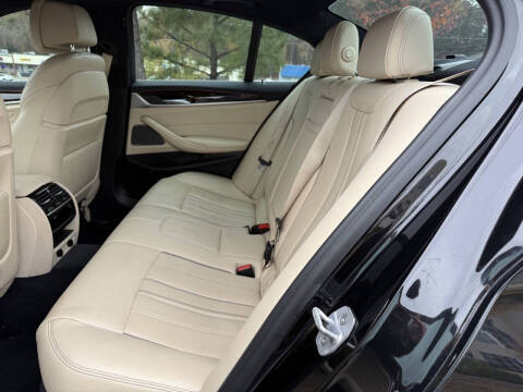 2018 BMW 5 Series 540i