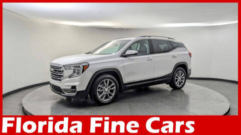 2023 GMC Terrain SLT