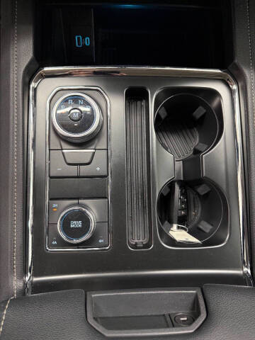 2022 Ford Expedition XLT