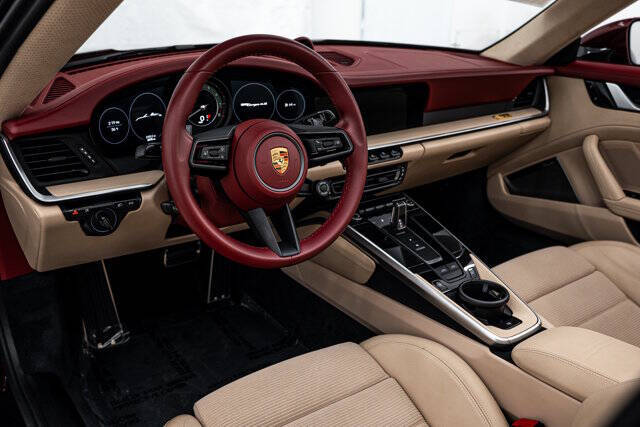 2021 Porsche 911 Targa 4S Heritage Design Edition