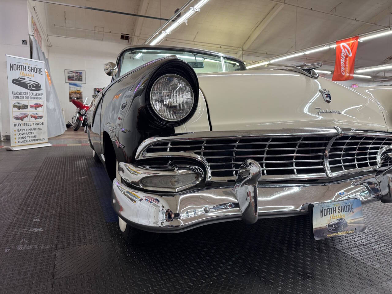 1956 Ford Fairlane 11