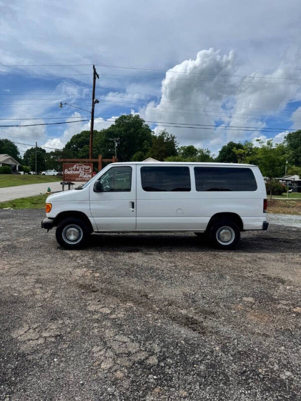 2004 Ford E-Series
