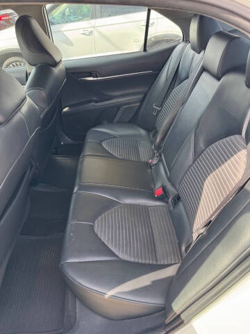 2021 Toyota Camry SE