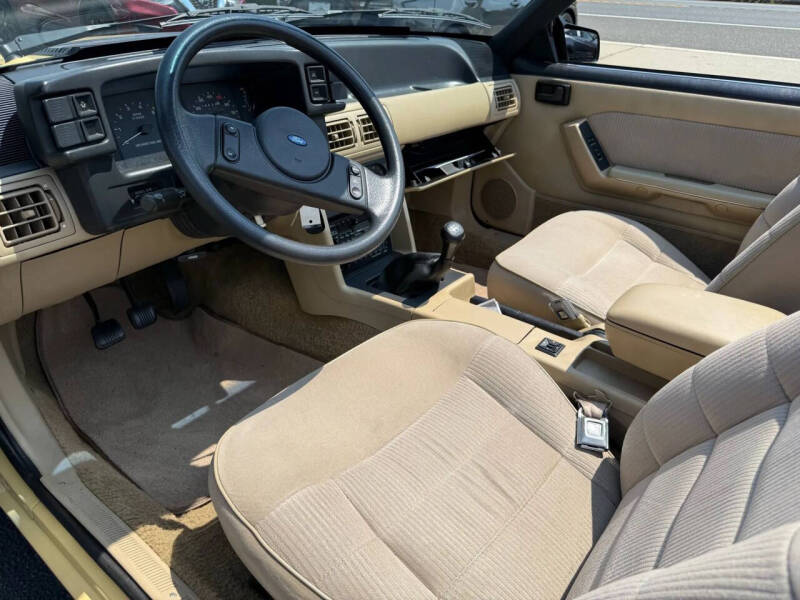 1987 Ford Mustang LX