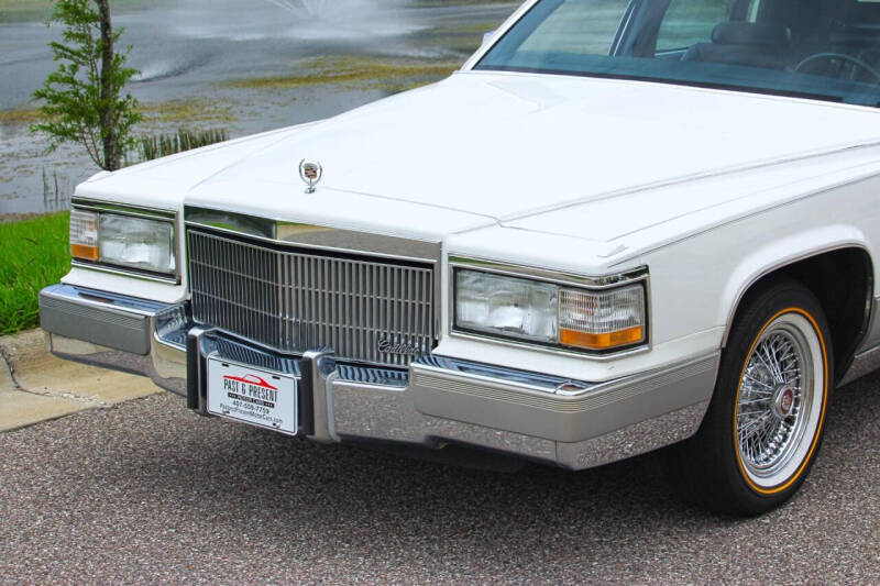 1990 Cadillac Brougham