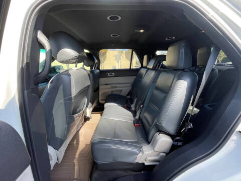 2012 Ford Explorer
