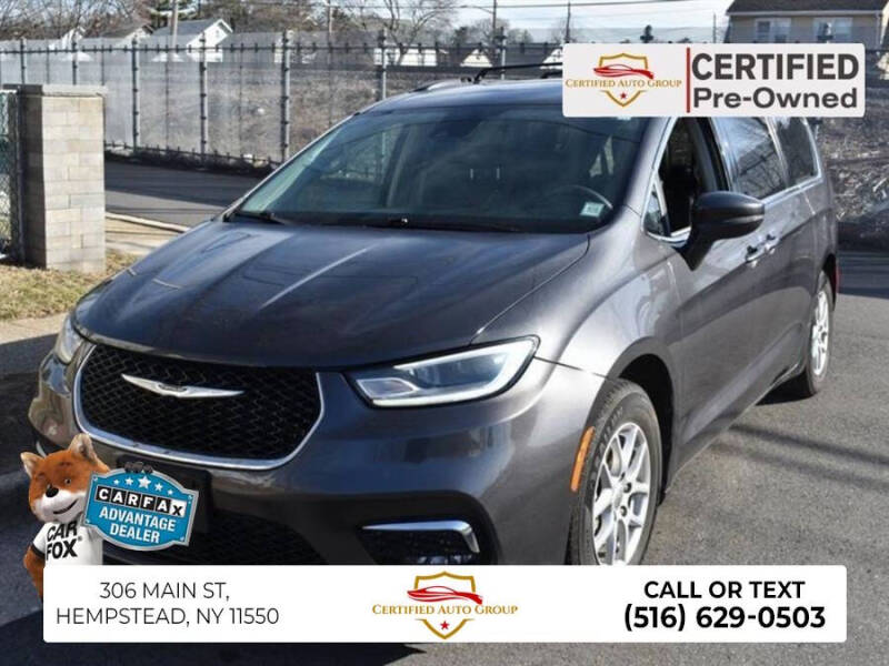 2025 Chrysler Pacifica Select
