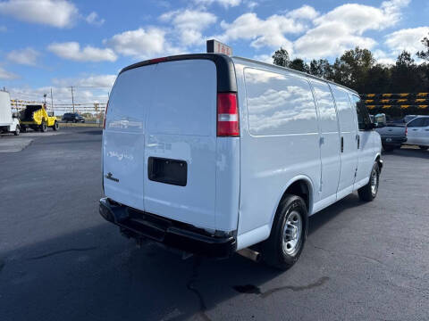 2020 Chevrolet Express 2500