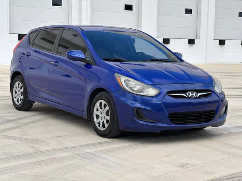 2013 Hyundai Accent for sale at AutoPlaza in Hollywood FL