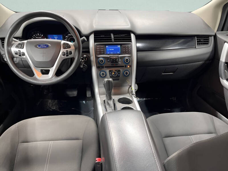 2014 Ford Edge SE