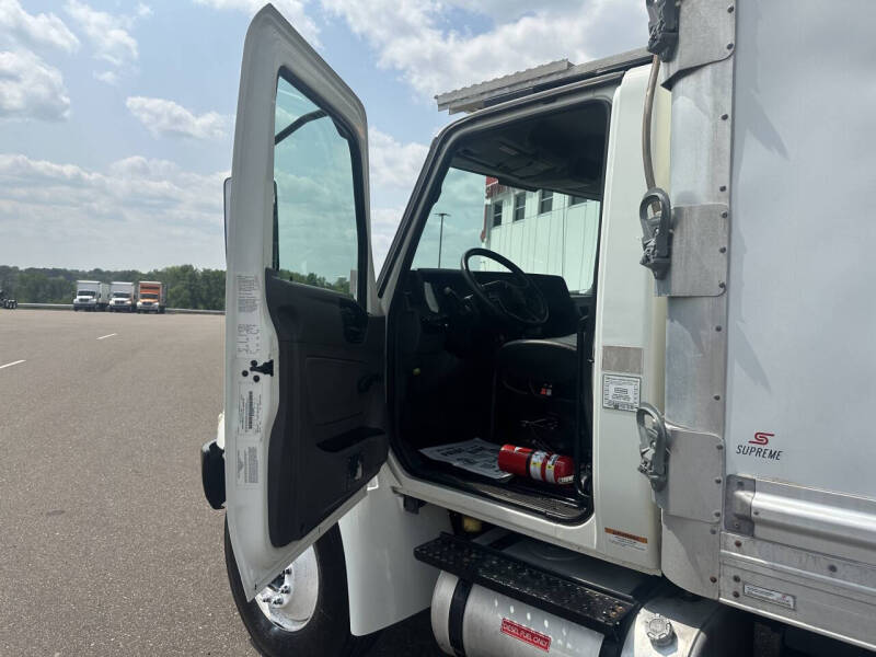 2020 International MV607