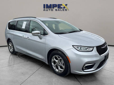 2022 Chrysler Pacifica Limited