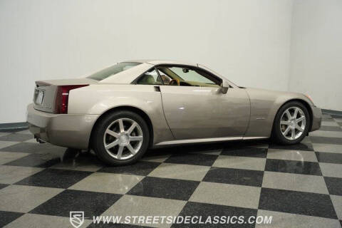 2004 Cadillac XLR