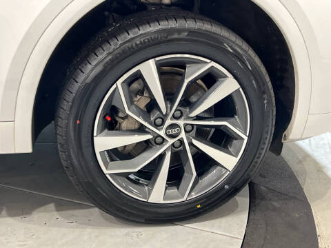 2022 Audi Q5 quattro S line Prem Plus 45 TFSI