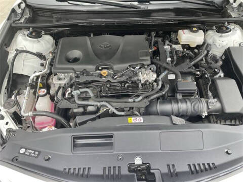 2023 Toyota Camry Hybrid SE Nightshade