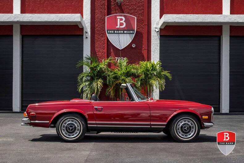 1970 Mercedes-Benz 280-Class