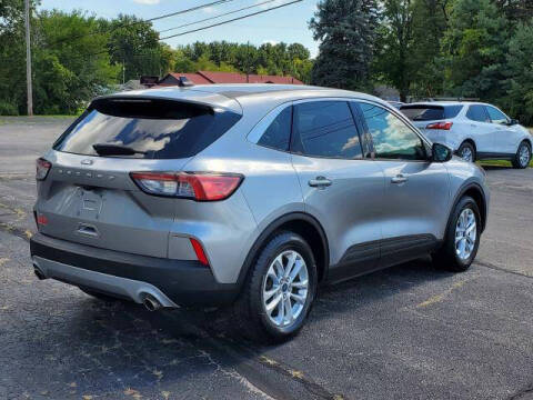 2021 Ford Escape SE