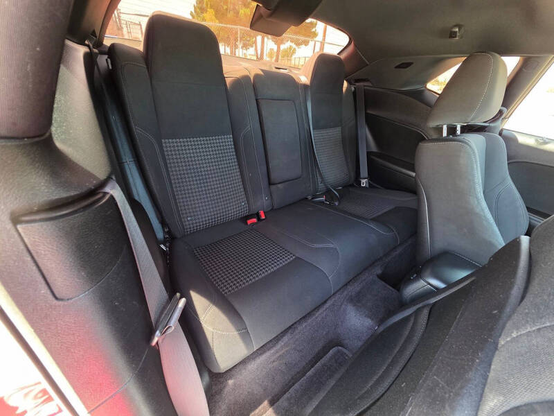 2018 Dodge Challenger SXT