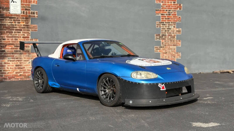 2000 Mazda MX-5 Miata
