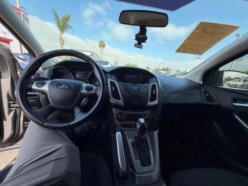2012 Ford Focus SEL