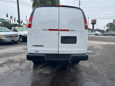 2020 Chevrolet Express 2500
