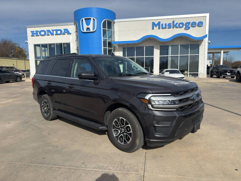 2024 Ford Expedition XLT's photo