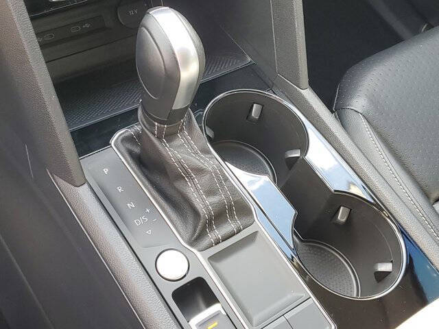 2022 Volkswagen Atlas SE