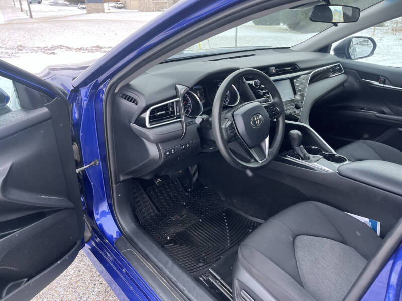 2018 Toyota Camry LE