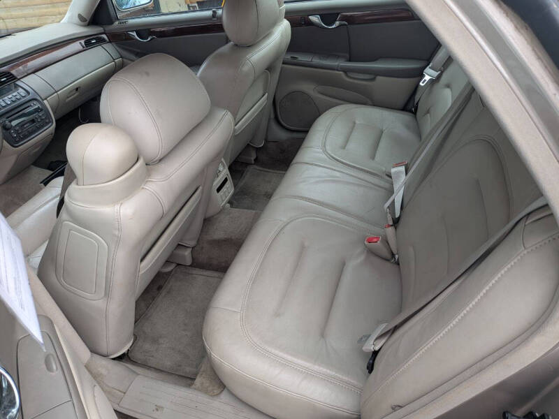 2003 Cadillac DeVille