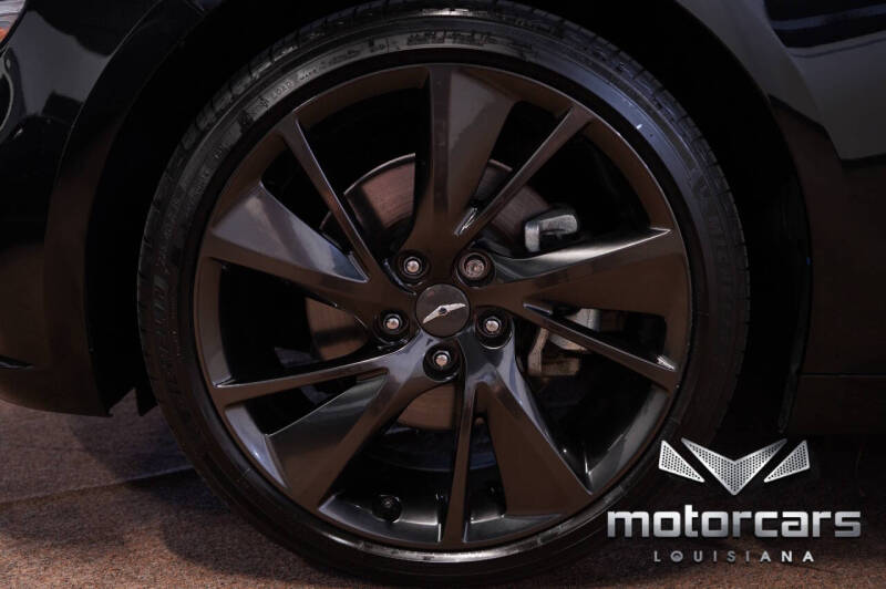 2023 Genesis G70