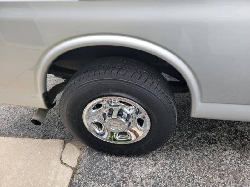 2017 Chevrolet Express LT 3500