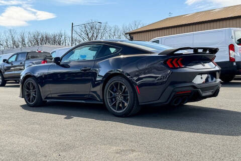 2025 Ford Mustang Dark Horse