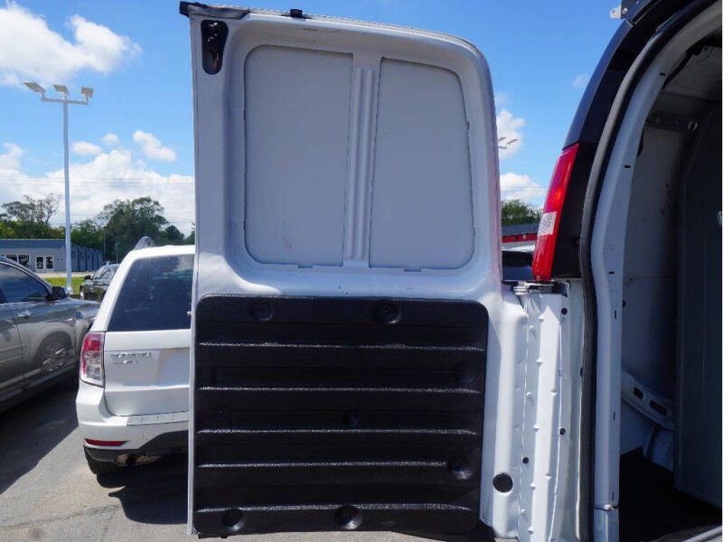 2021 Chevrolet Express 2500