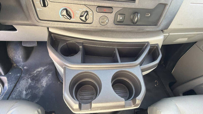 2023 Ford E-Series