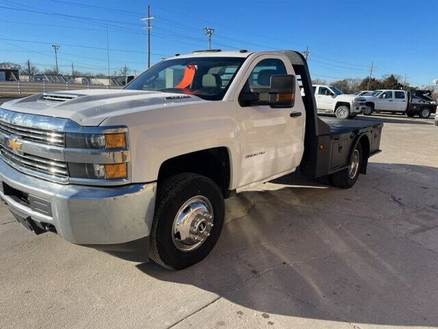 2019 Chevrolet Silverado 3500HD CC for sale at J & S Auto in Downs KS