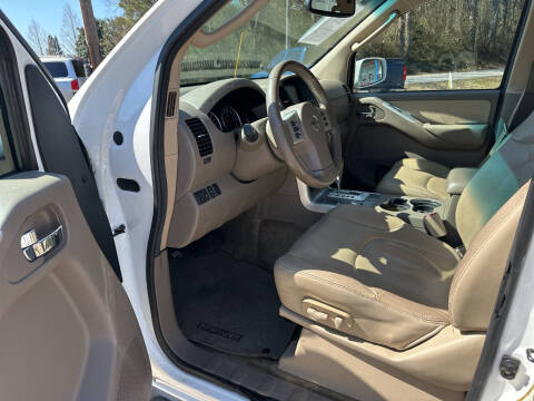 2012 Nissan Pathfinder Silver Edition