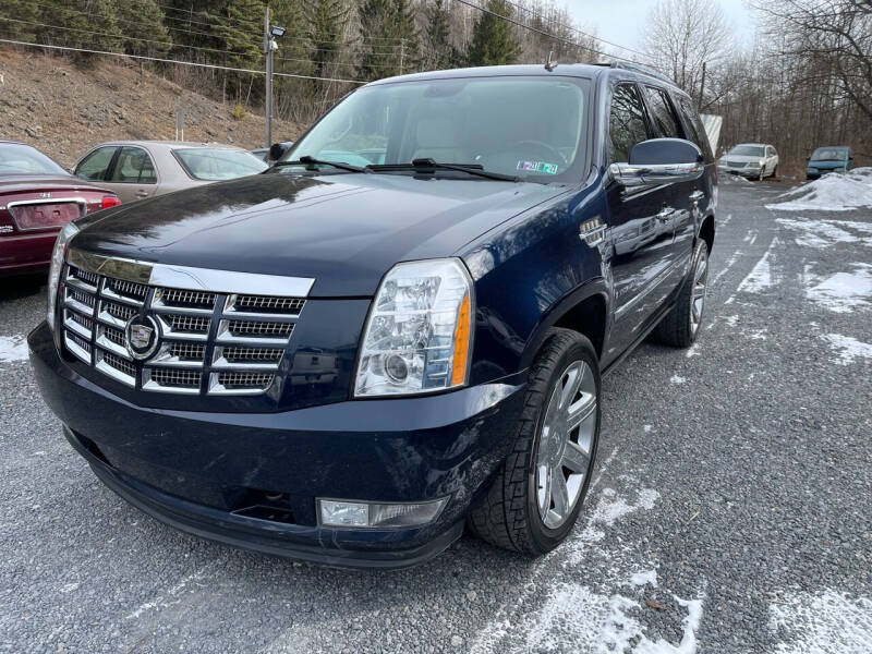 2008 Cadillac Escalade for sale at JM Auto Sales in Shenandoah PA