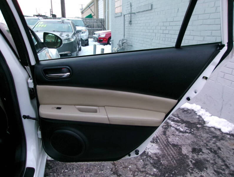 2011 Mazda MAZDA6 i Grand Touring