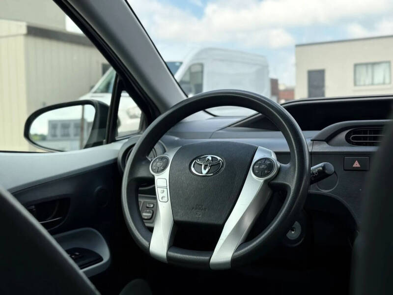 2012 Toyota Prius c