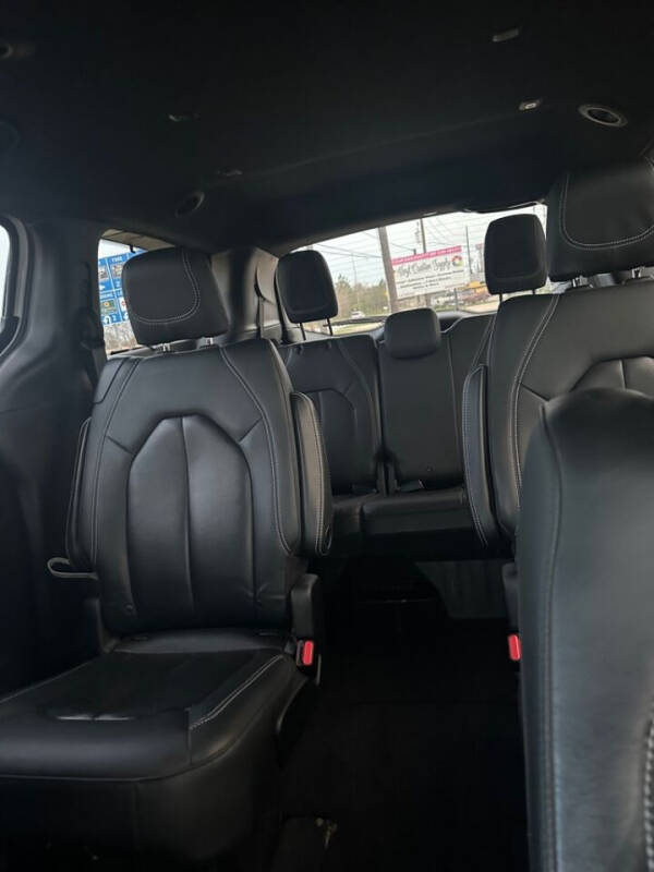 2020 Chrysler Pacifica Touring L Plus