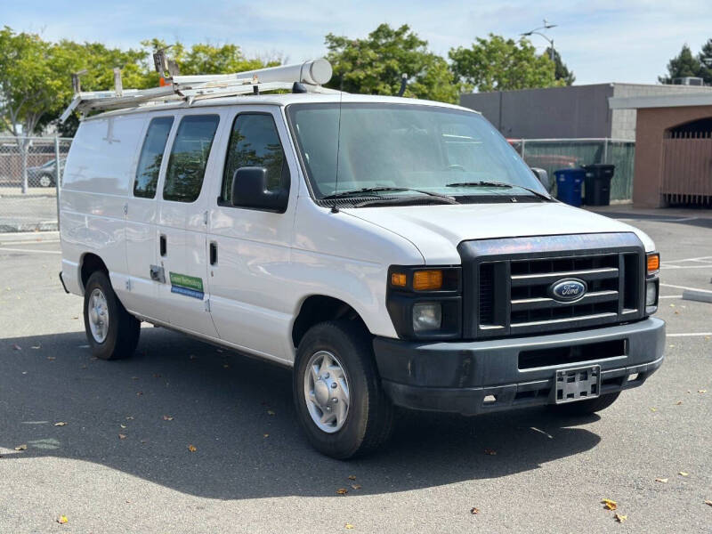 2009 Ford E-Series E-250