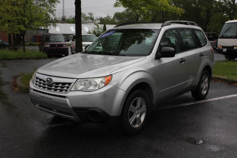 2011 Subaru Forester for sale at Auto Bahn Motors in Winchester VA