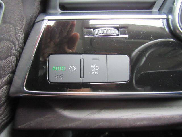 2022 Audi Q8 quattro Premium 55 TFSI