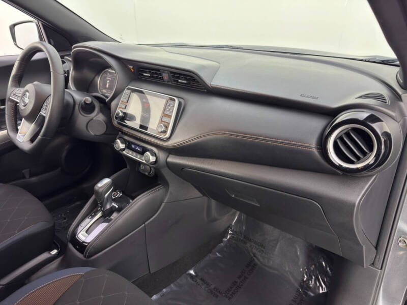 2018 Nissan Kicks SR