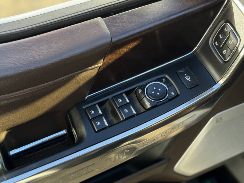 2023 Ford F-450 Super Duty King Ranch