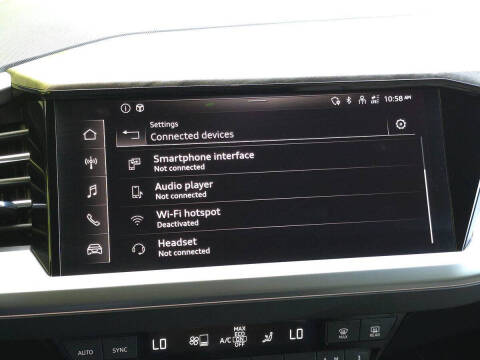 2023 Audi Q4 e-tron quattro Premium 50