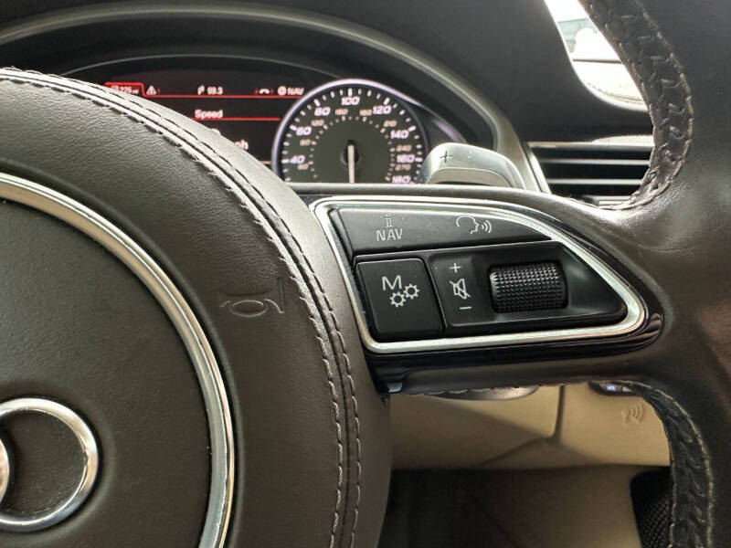 2015 Audi S8 4.0T quattro