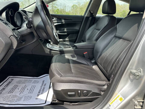 2012 Buick Regal Premium 1